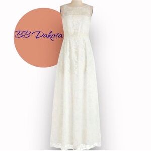 BB Dakota When The Big Day Comes Ivory White Lace Beading Romantic Wedding Dress